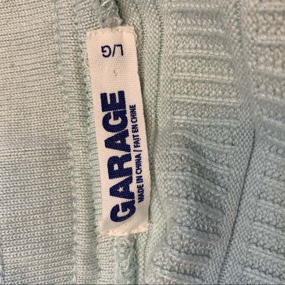 Mint Mini Skirt with textured fabric - Picture 3 of 3